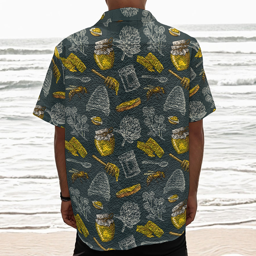 Vintage Honey Bee Print Textured Short Sleeve Shirt
