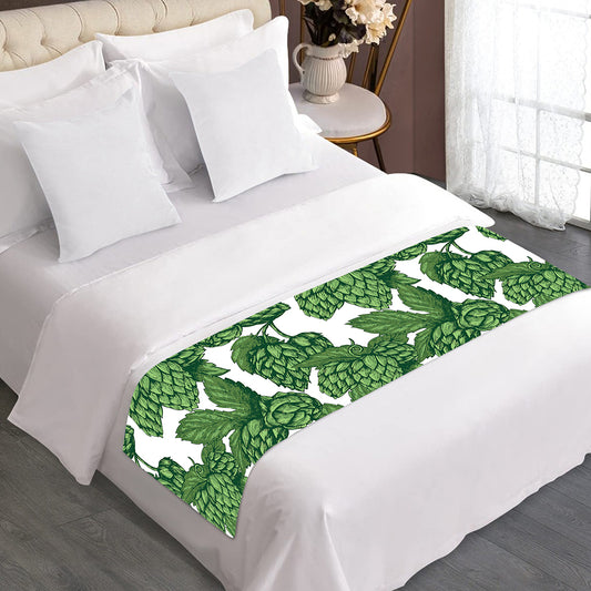 Vintage Hop Cone Pattern Print Bed Runner