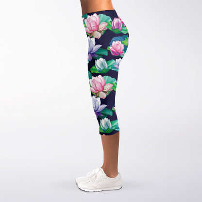 Vintage Lotus Floral Print Women's Capri Leggings