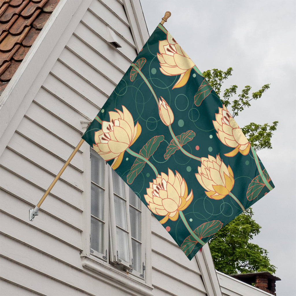 Vintage Lotus Pattern Print House Flag
