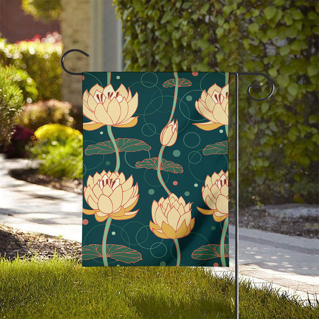 Vintage Lotus Pattern Print House Flag