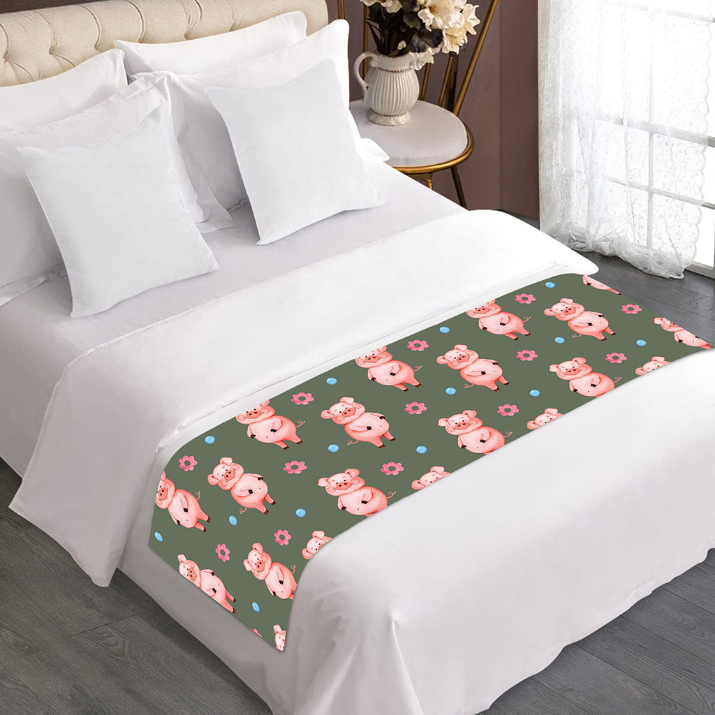 Vintage Pink Pig Pattern Print Bed Runner