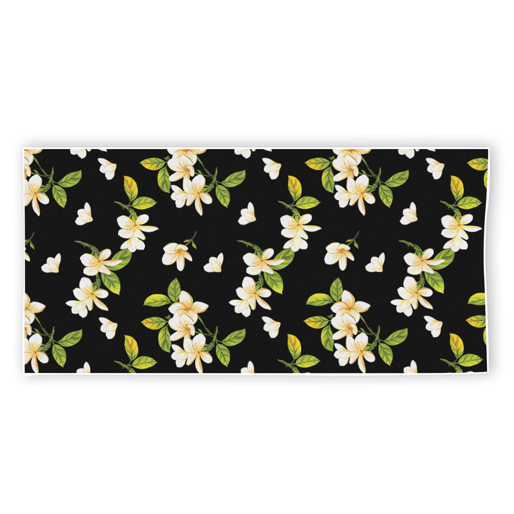 Vintage Plumeria Flower Pattern Print Beach Towel