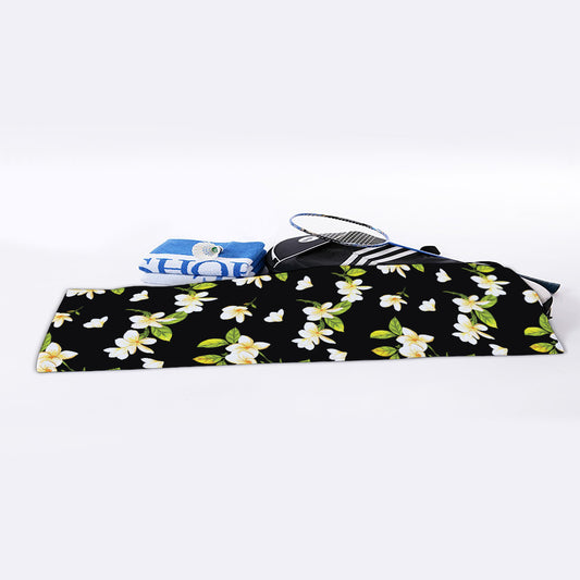 Vintage Plumeria Flower Pattern Print Sports Towel