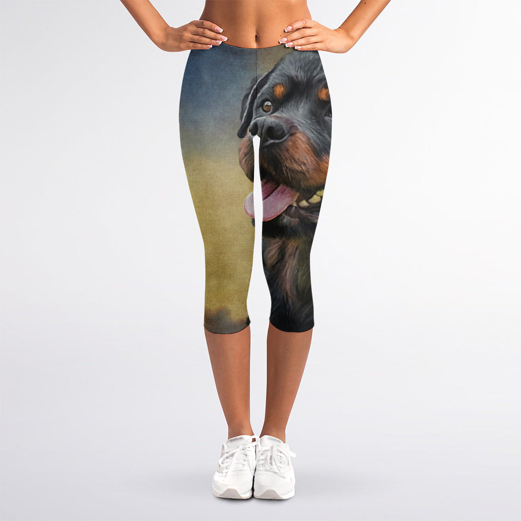 Vintage Rottweiler Portrait Print Women's Capri Leggings