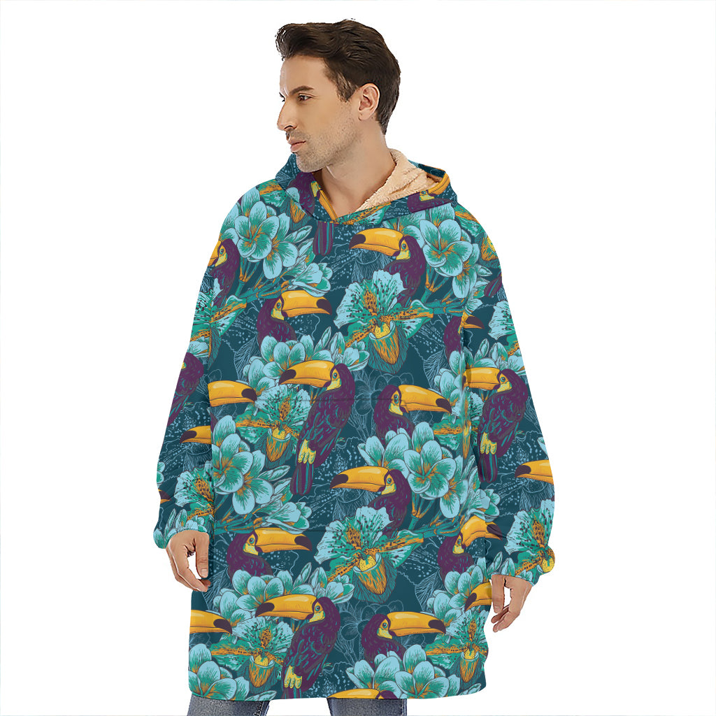 Vintage Toucan Pattern Print Hoodie Blanket
