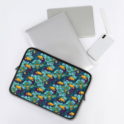 Vintage Toucan Pattern Print Laptop Sleeve