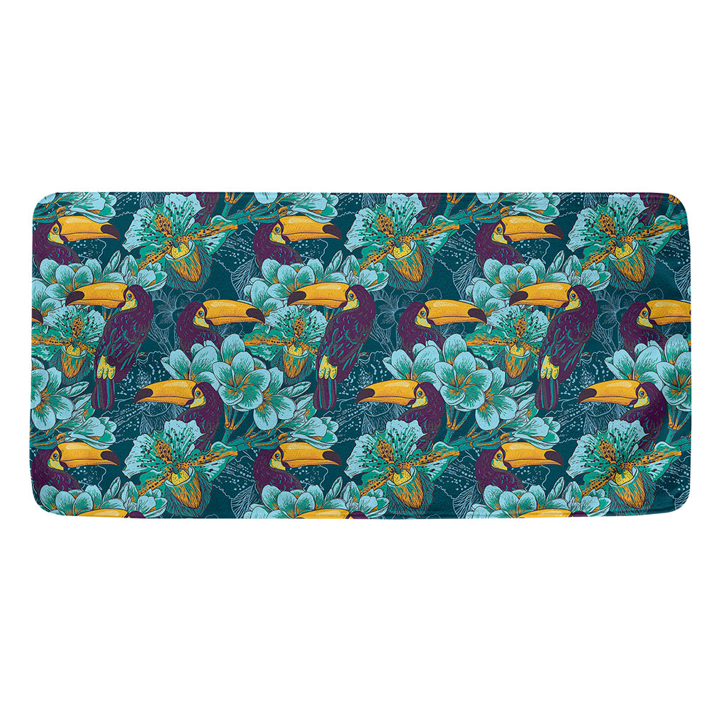 Vintage Toucan Pattern Print Towel