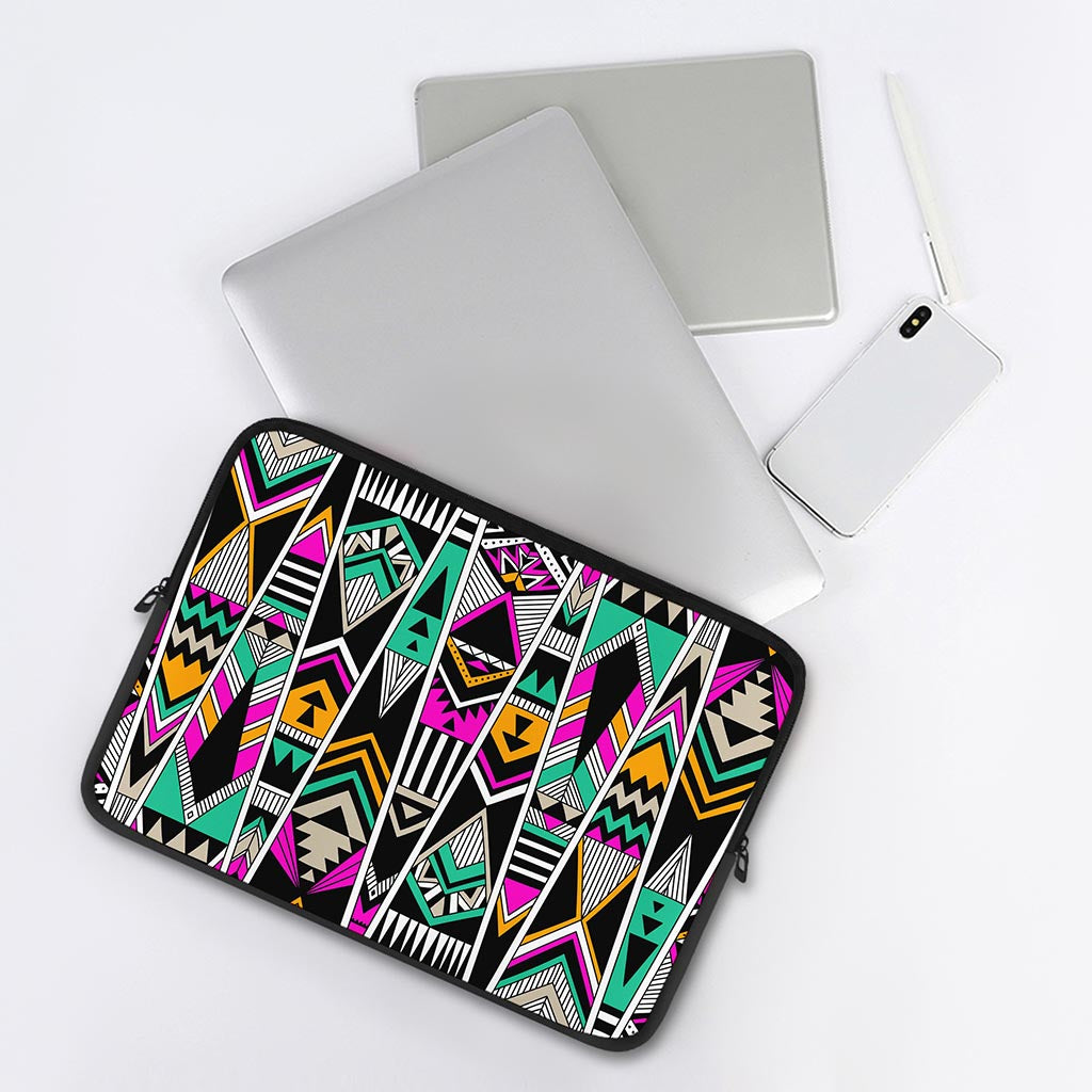 Vintage Tribal Aztec Pattern Print Laptop Sleeve