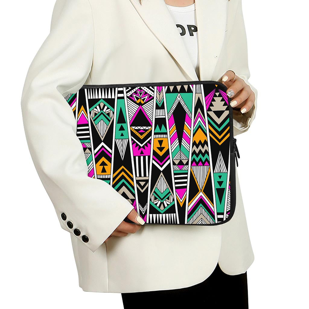 Vintage Tribal Aztec Pattern Print Laptop Sleeve