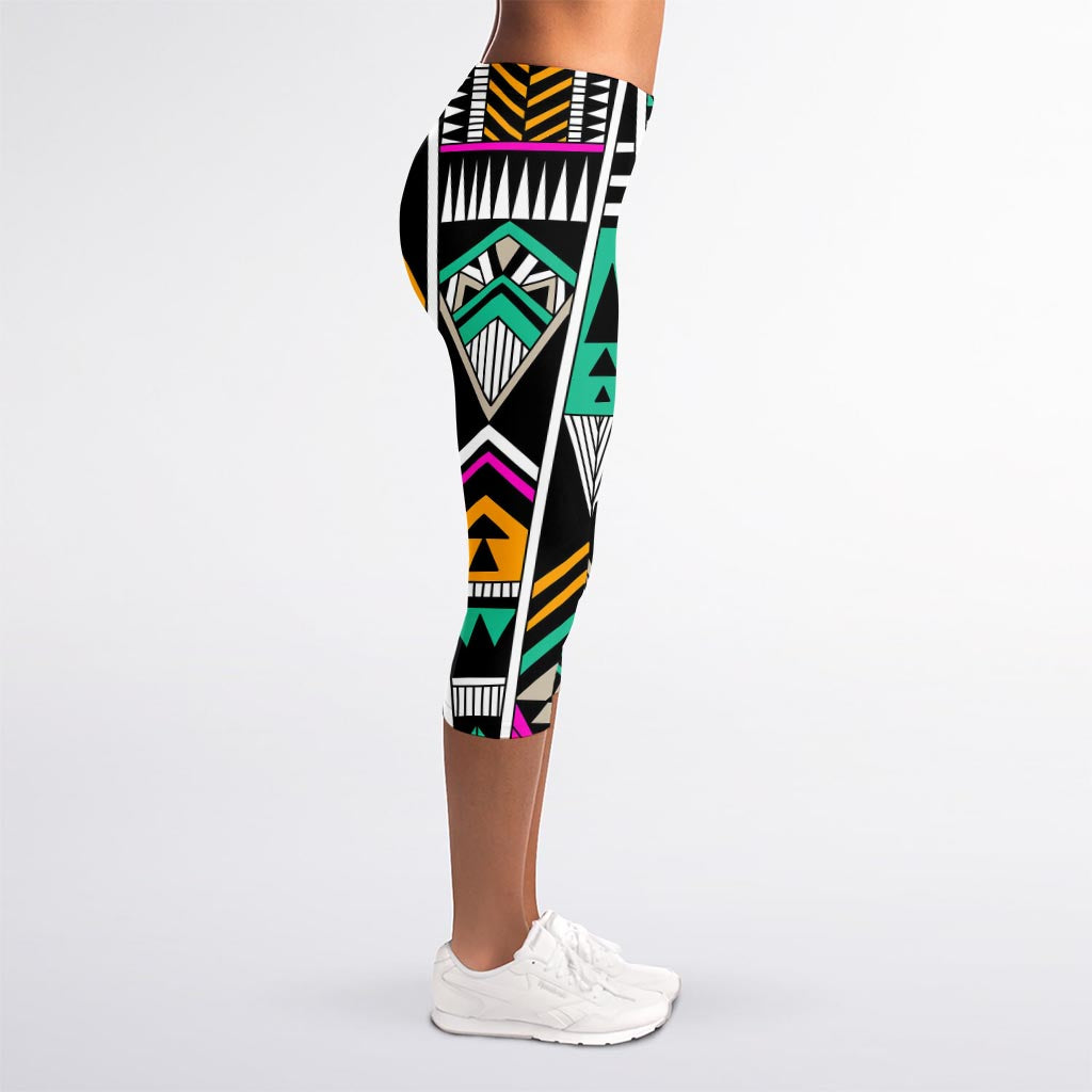 Vintage Tribal Aztec Pattern Print Women's Capri Leggings