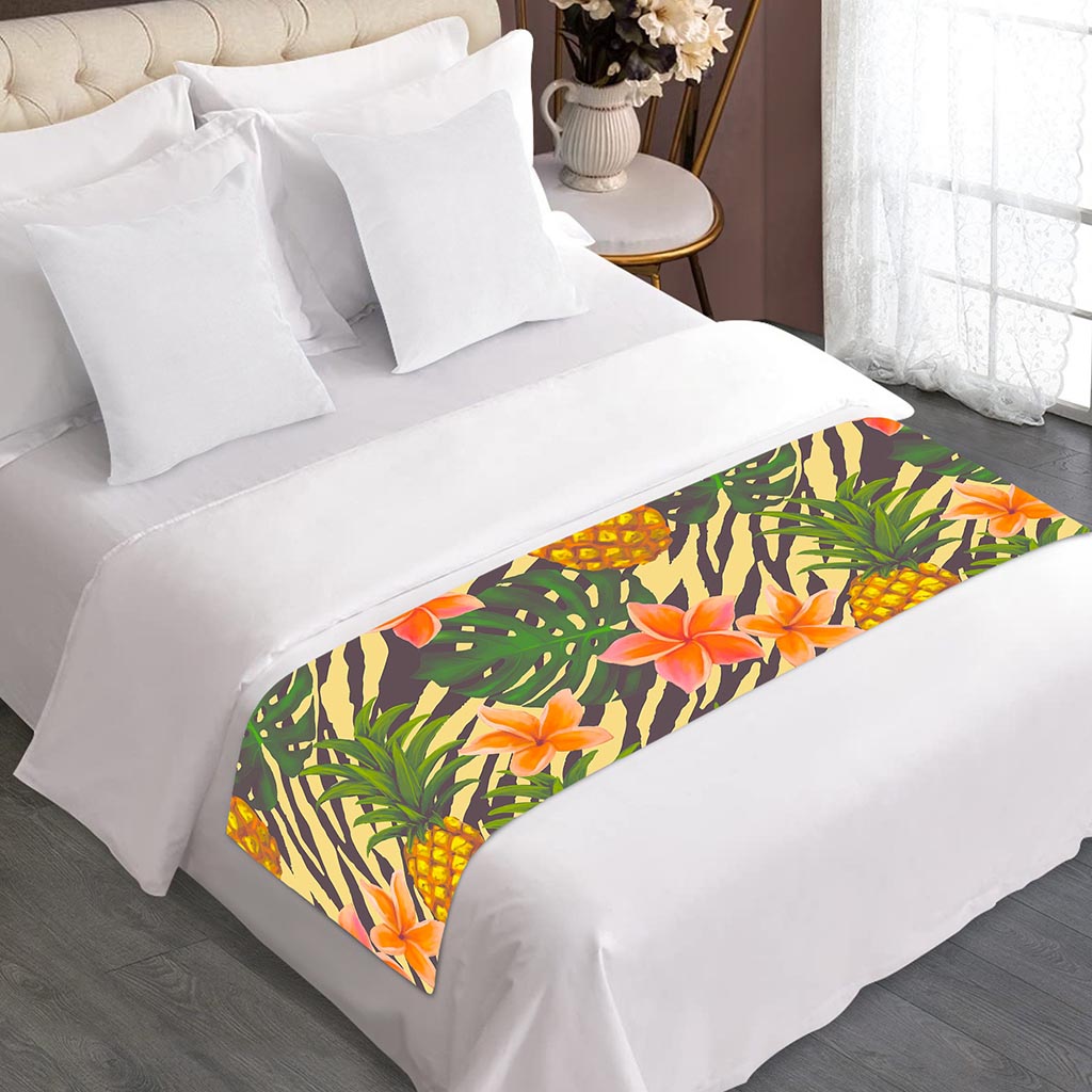 Vintage Zebra Pineapple Pattern Print Bed Runner
