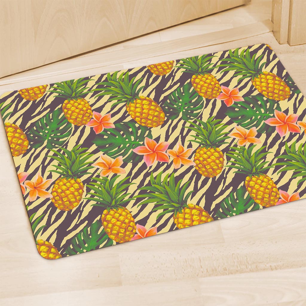 Vintage Zebra Pineapple Pattern Print Polyester Doormat