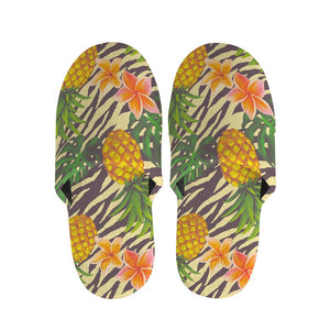 Vintage Zebra Pineapple Pattern Print Slippers