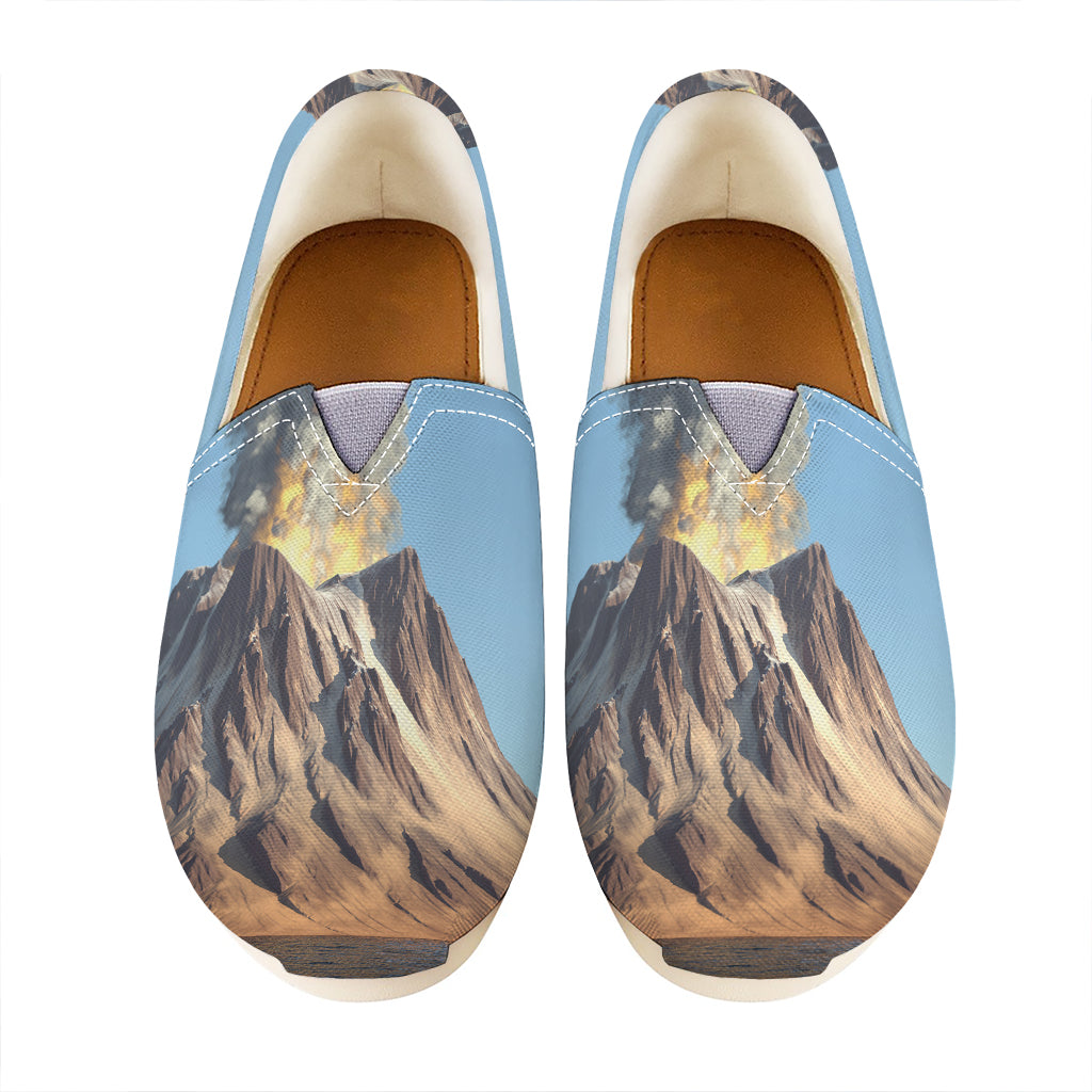 Volcanic Mountain Print Casual Shoes