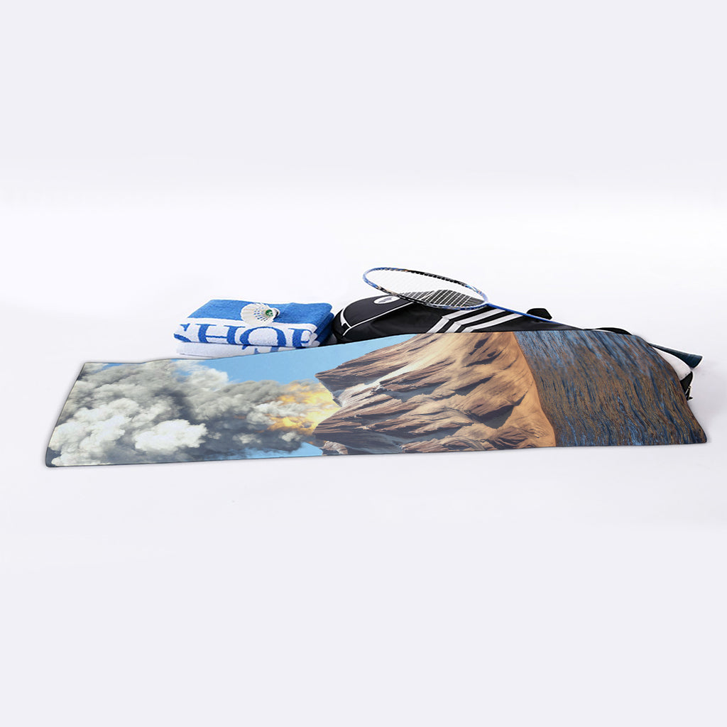 Volcanic Mountain Print Sports Towel