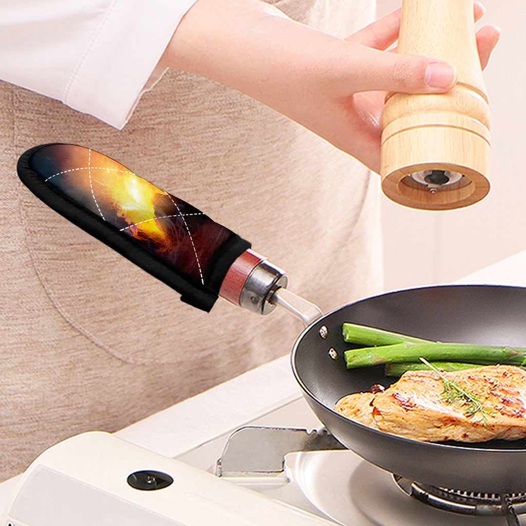 Volcano Eruption Print Skillet Handle Cover