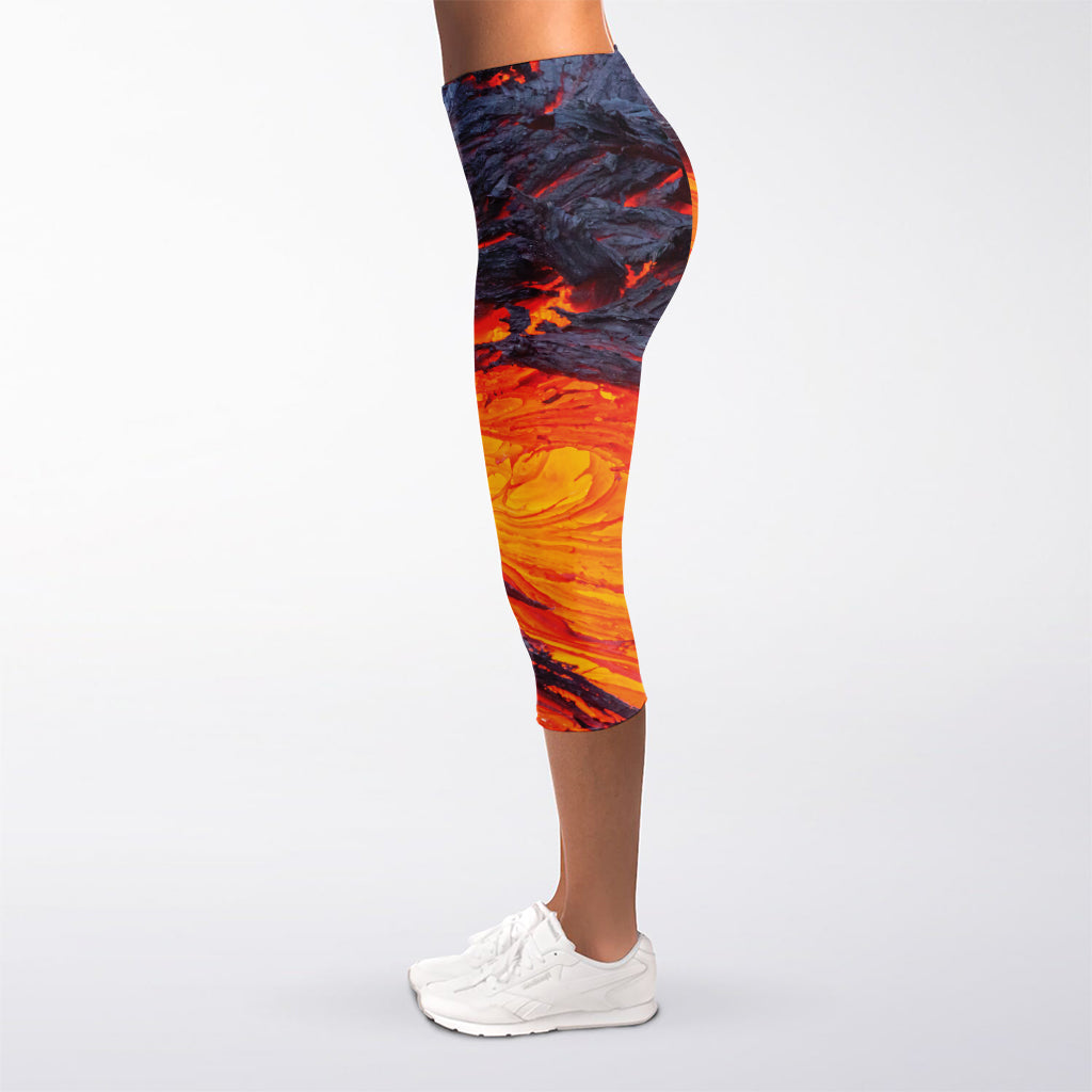 Volcano Lava Print Women's Capri Leggings