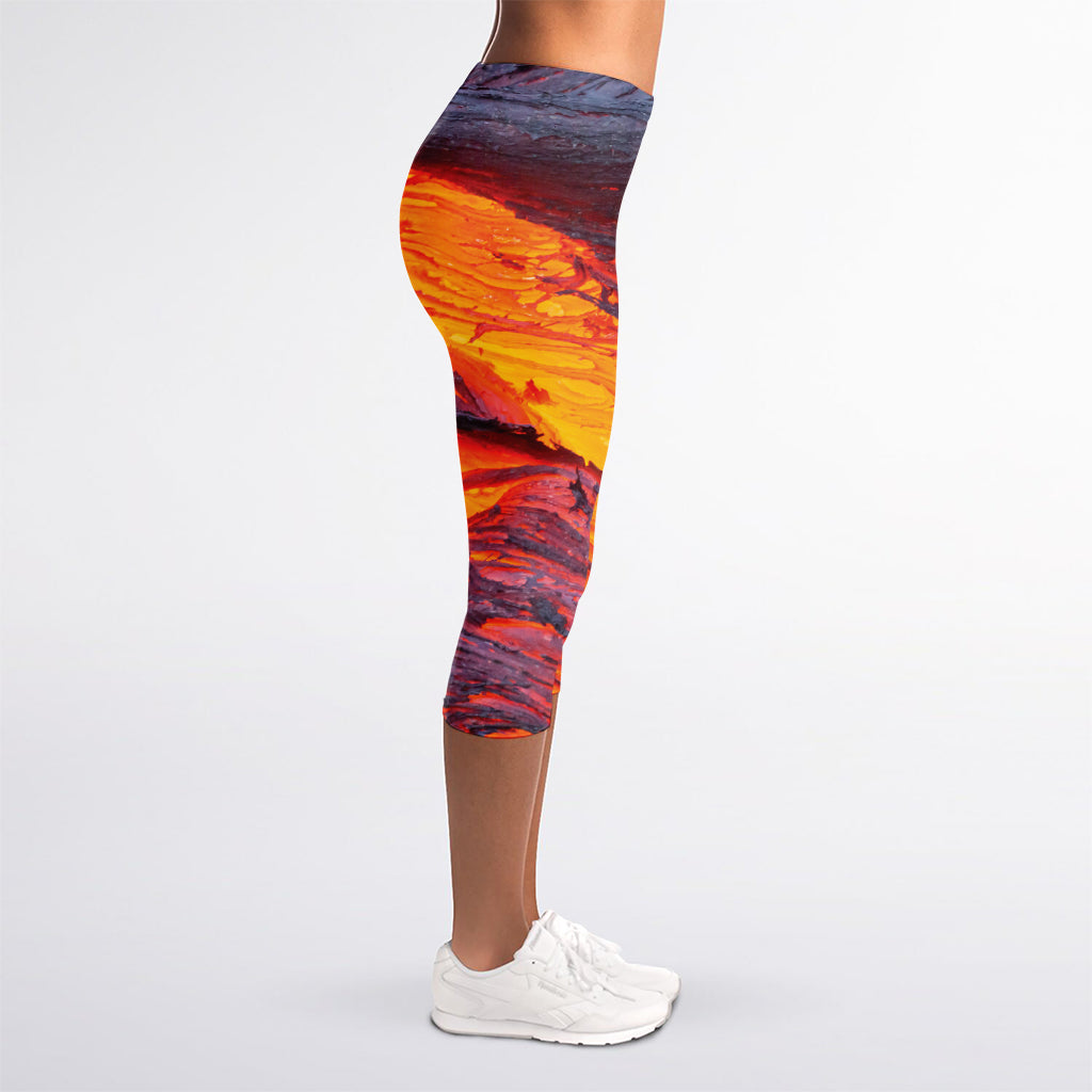 Volcano Lava Print Women's Capri Leggings