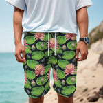 Water Lily Flower Pattern Print Men's Cargo Shorts
