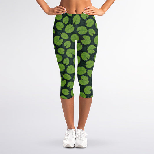 Water Lily Pads Pattern Print Women's Capri Leggings