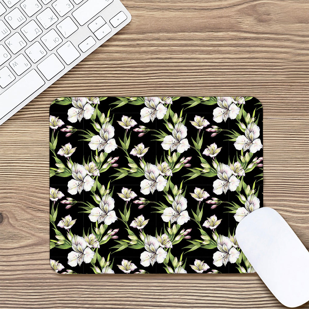 Watercolor Alstroemeria Pattern Print Mouse Pad