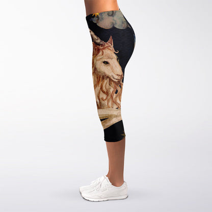 Watercolor Capricorn Zodiac Sign Print Women's Capri Leggings