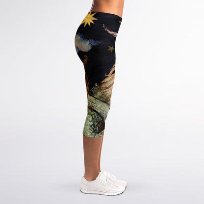 Watercolor Capricorn Zodiac Sign Print Women's Capri Leggings