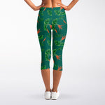 Watercolor Carrot Pattern Print Women's Capri Leggings