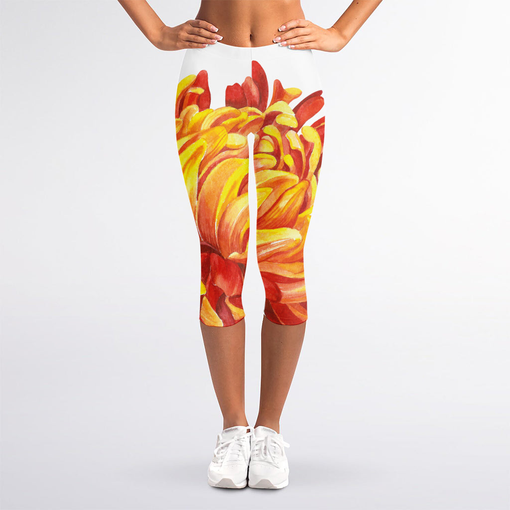 Watercolor Chrysanthemum Print Women's Capri Leggings