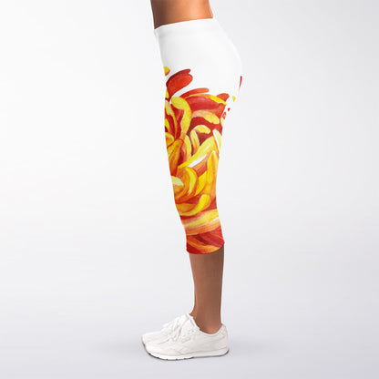 Watercolor Chrysanthemum Print Women's Capri Leggings
