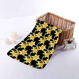 Watercolor Daffodil Flower Pattern Print Towel