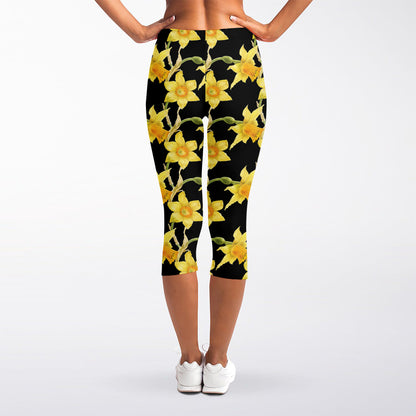 Watercolor Daffodil Flower Pattern Print Women's Capri Leggings