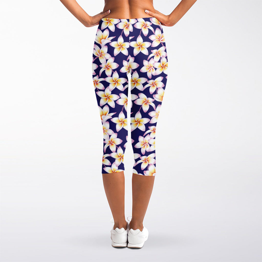 Watercolor Frangipani Flower Print Women's Capri Leggings