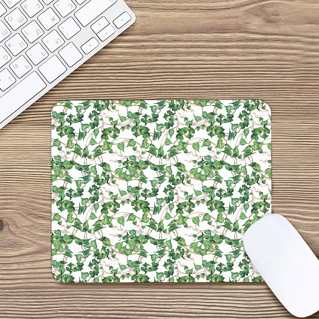 Watercolor Ivy Leaf Pattern Print Mouse Pad