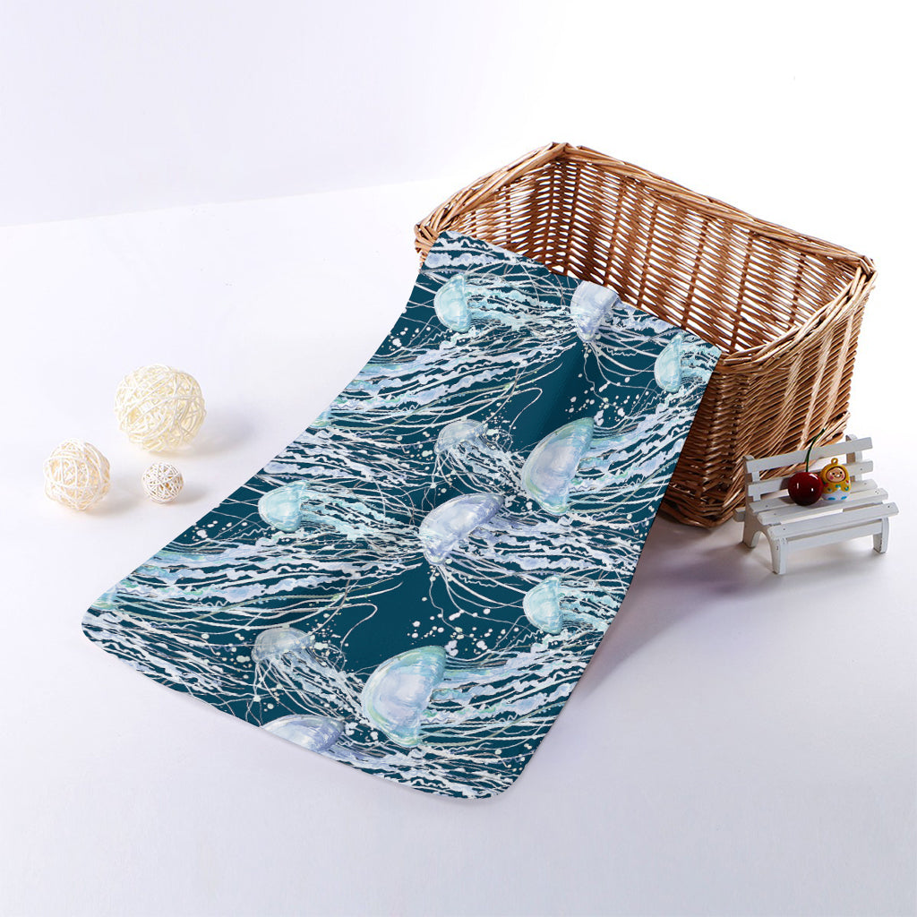 Watercolor Jellyfish Pattern Print Towel
