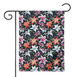 Watercolor Lily Flowers Pattern Print House Flag
