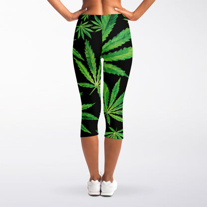 Watercolor Marijuana Leaf Pattern Print Women's Capri Leggings