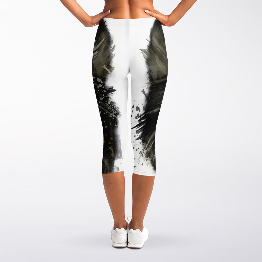 Watercolor Painting Wolf Print Women's Capri Leggings