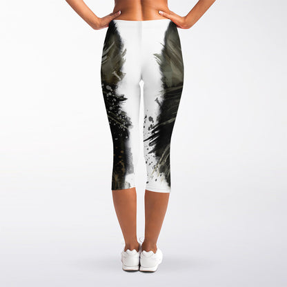 Watercolor Painting Wolf Print Women's Capri Leggings