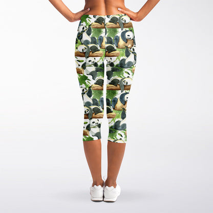 Watercolor Panda Bear Pattern Print Women's Capri Leggings