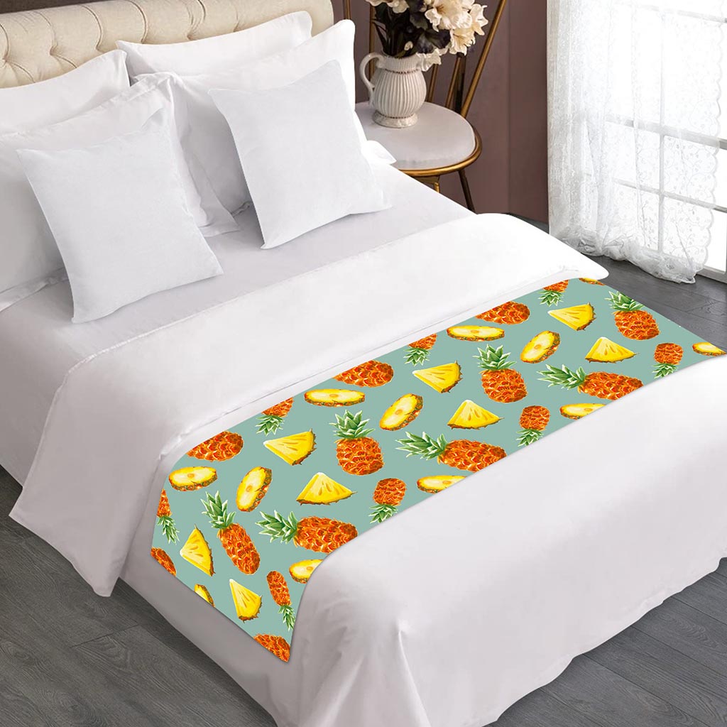 Watercolor Pineapple Pattern Print Bed Runner