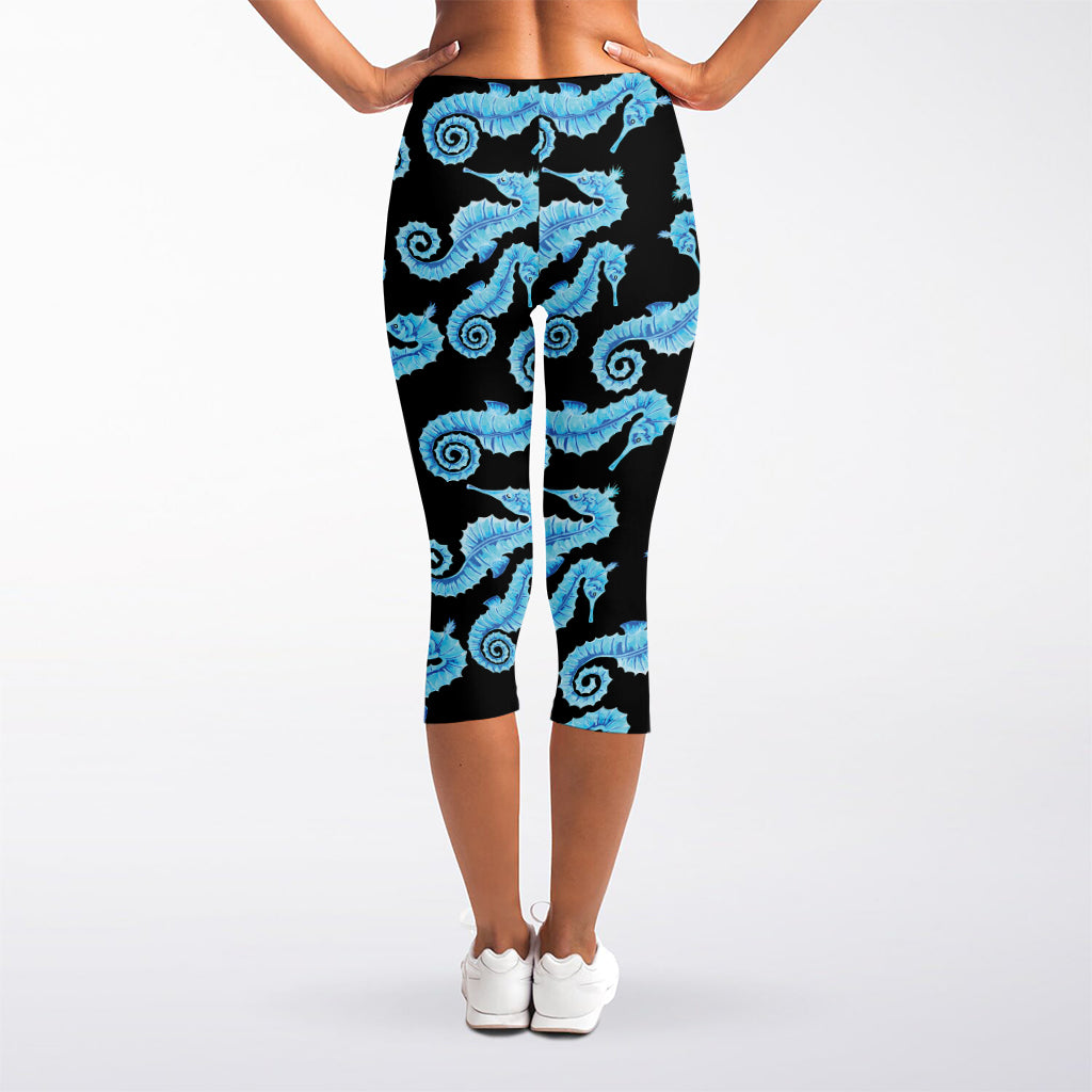 Watercolor Seahorse Pattern Print Women's Capri Leggings