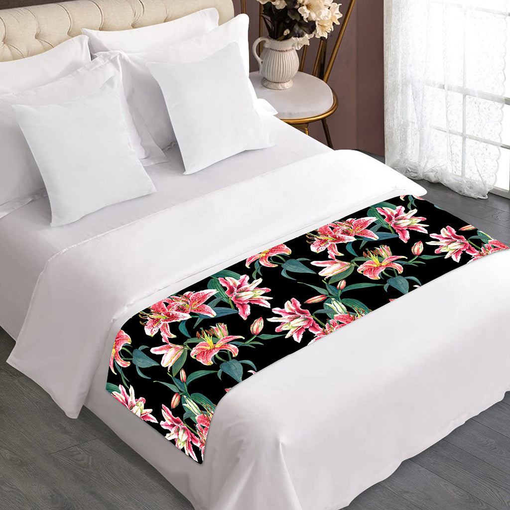Watercolor Tropical Lily Pattern Print Bed Runner