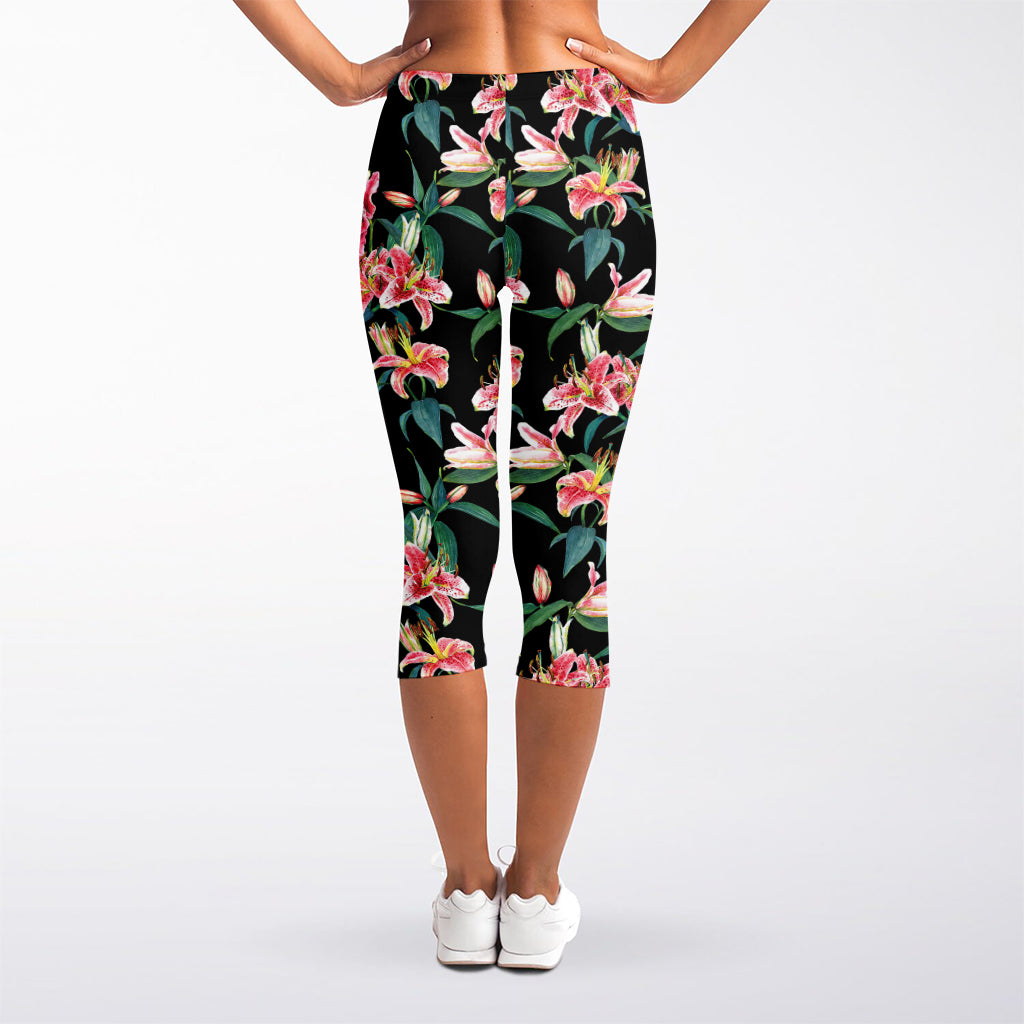 Watercolor Tropical Lily Pattern Print Women's Capri Leggings
