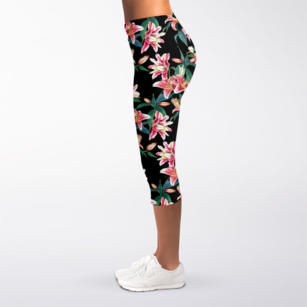 Watercolor Tropical Lily Pattern Print Women's Capri Leggings