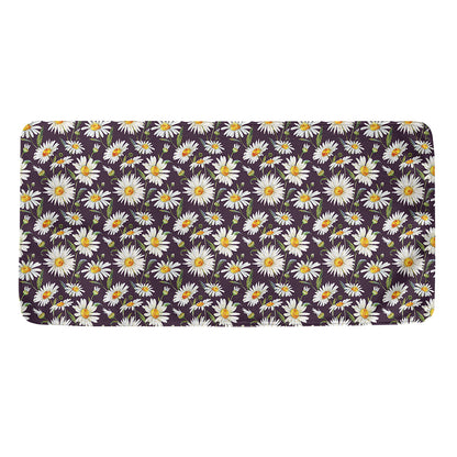 Watercolor White Daisy Pattern Print Towel