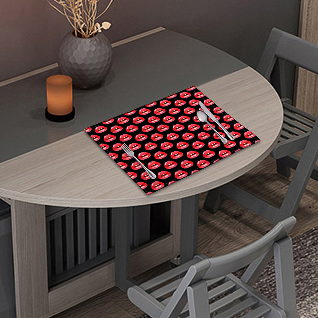 Wet Lips Pattern Print Placemat