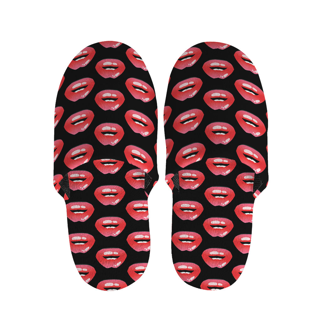 Wet Lips Pattern Print Slippers