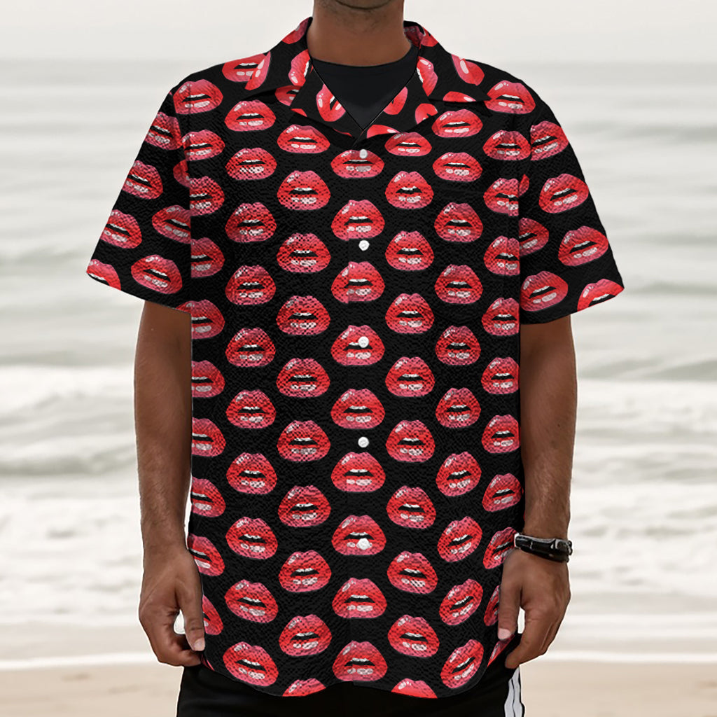 Wet Lips Pattern Print Textured Short Sleeve Shirt